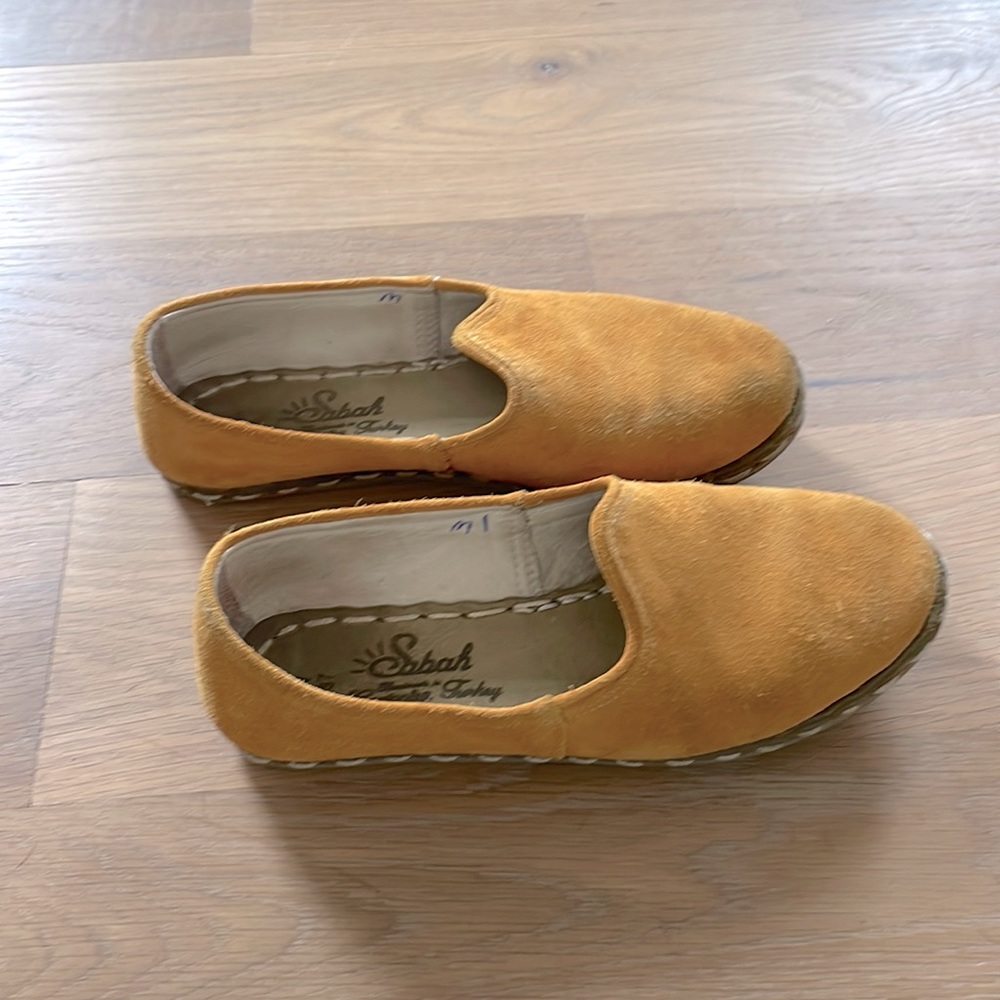 Sabahs in a beautiful golden/harvest/ochre suede